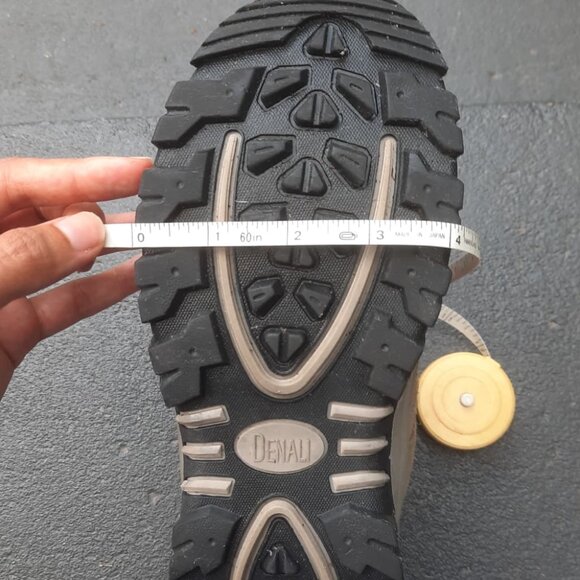 Denali hiking boots size 8 - Picture 8 of 8